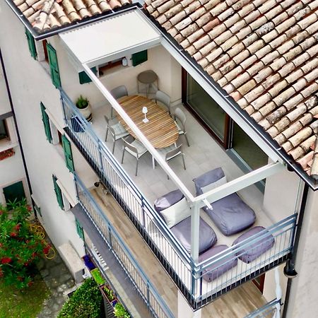 Casa Prima Vista Daire Torri Del Benaco Dış mekan fotoğraf