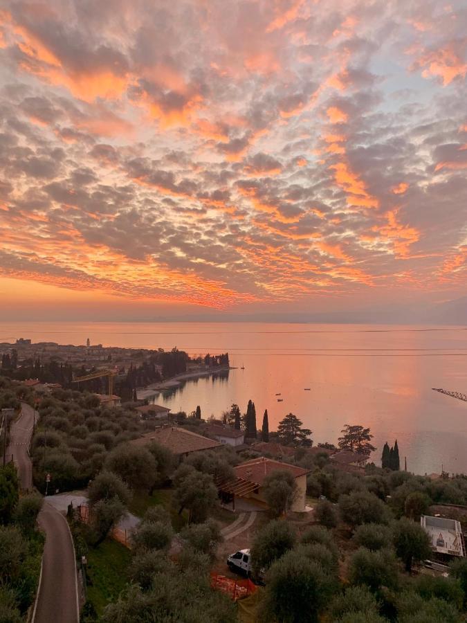 Casa Prima Vista Daire Torri Del Benaco Dış mekan fotoğraf